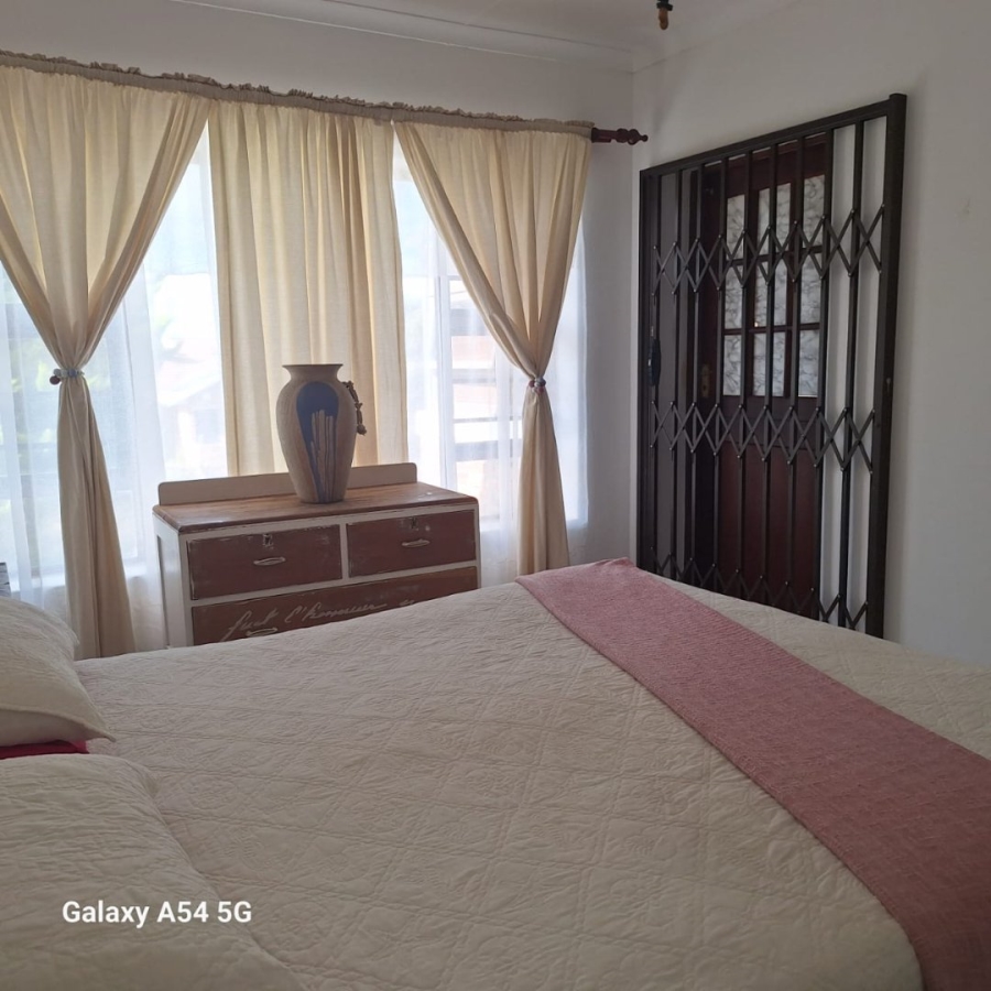4 Bedroom Property for Sale in Hartenbos Heuwels Western Cape